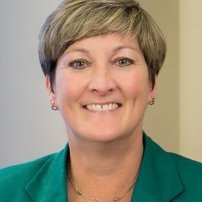 Linn Foster Freedman