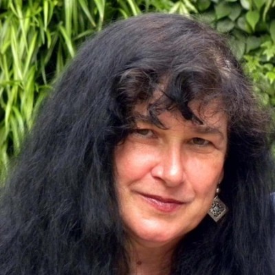 Linda Carroll