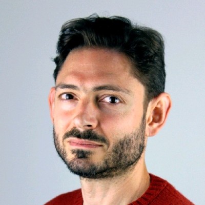 Simon Evans