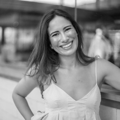  Zoë Weiner