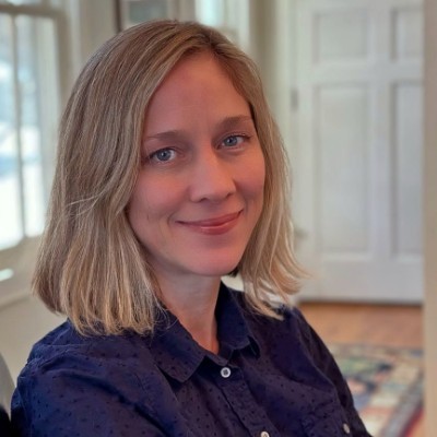 Elsa Wenzel