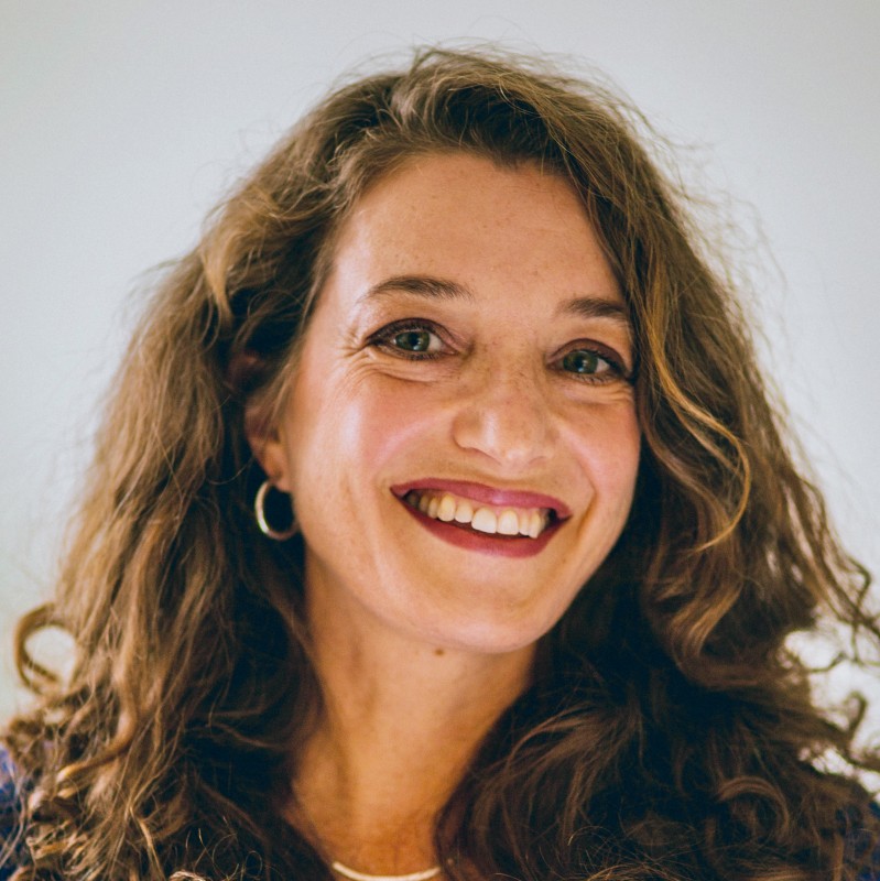 Nina Siegal