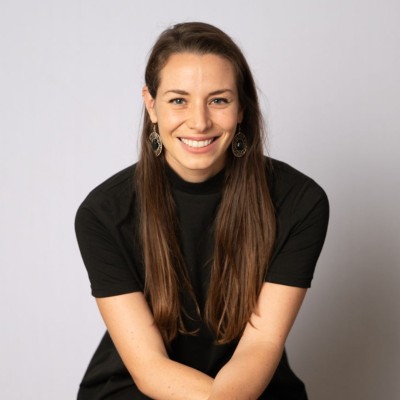 Elissa Miolene